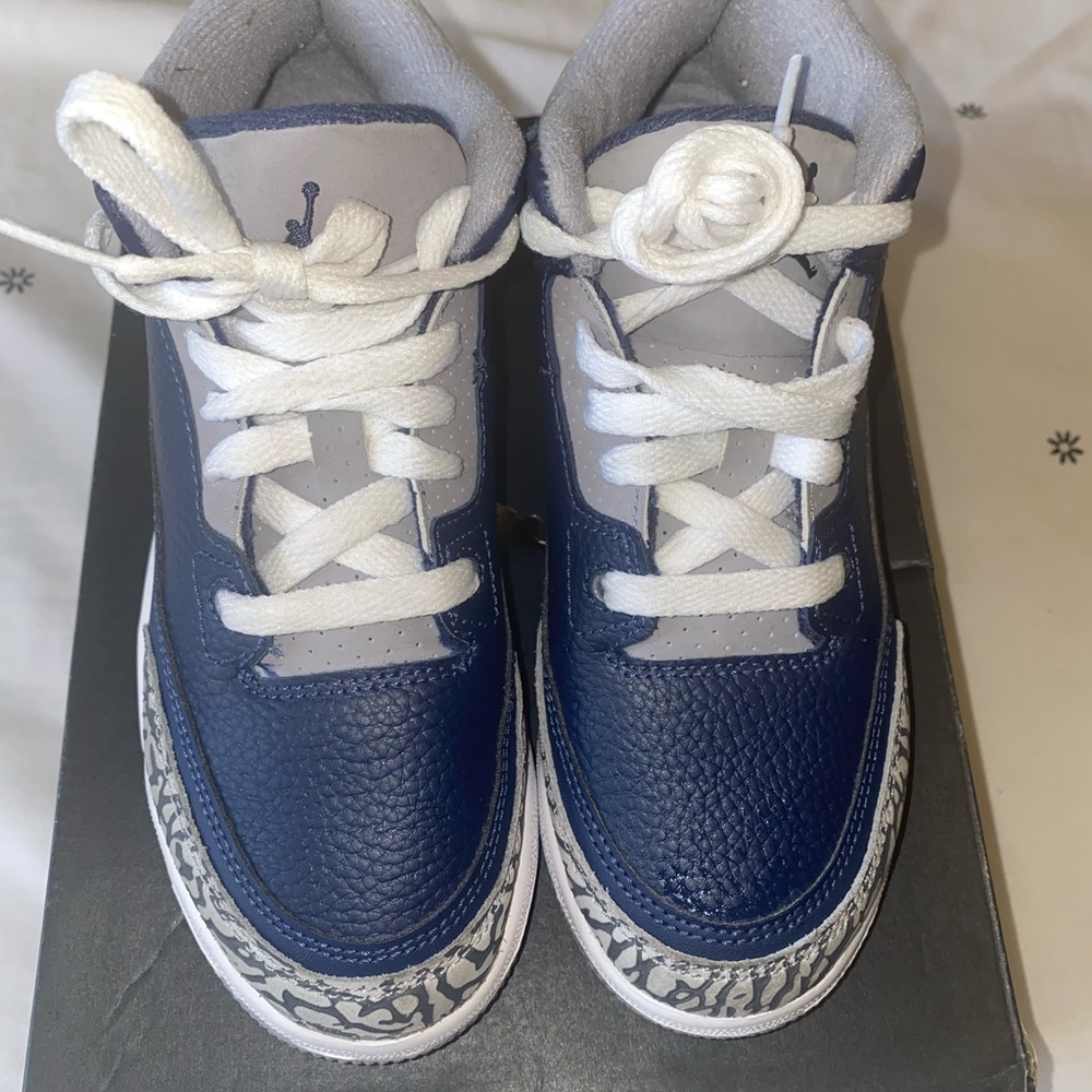 Nike Jordan’s Navy Blue